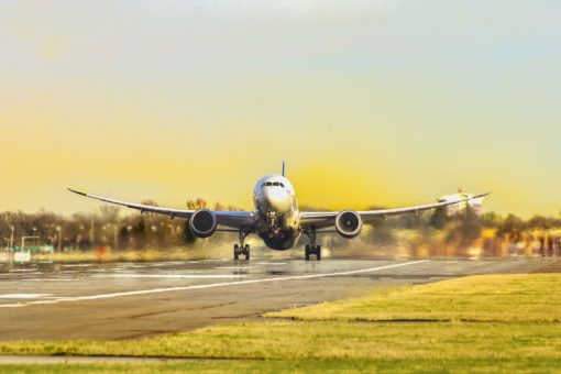hawaii-airport-plane-conrac