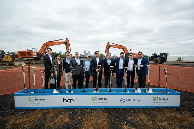 05 canam team at groundbreaking